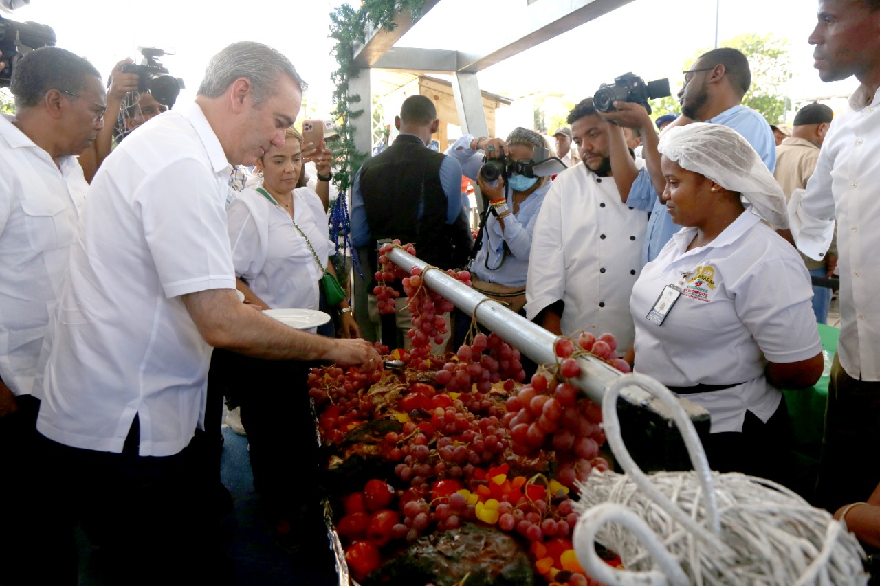 ENTREGARAN 6 MILLONES DE RACIONES EN NAVIDAD