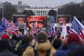 PANEL DEL 6 DE ENERO RECOMIENDA ENJUICIAR A DONALD TRUMP