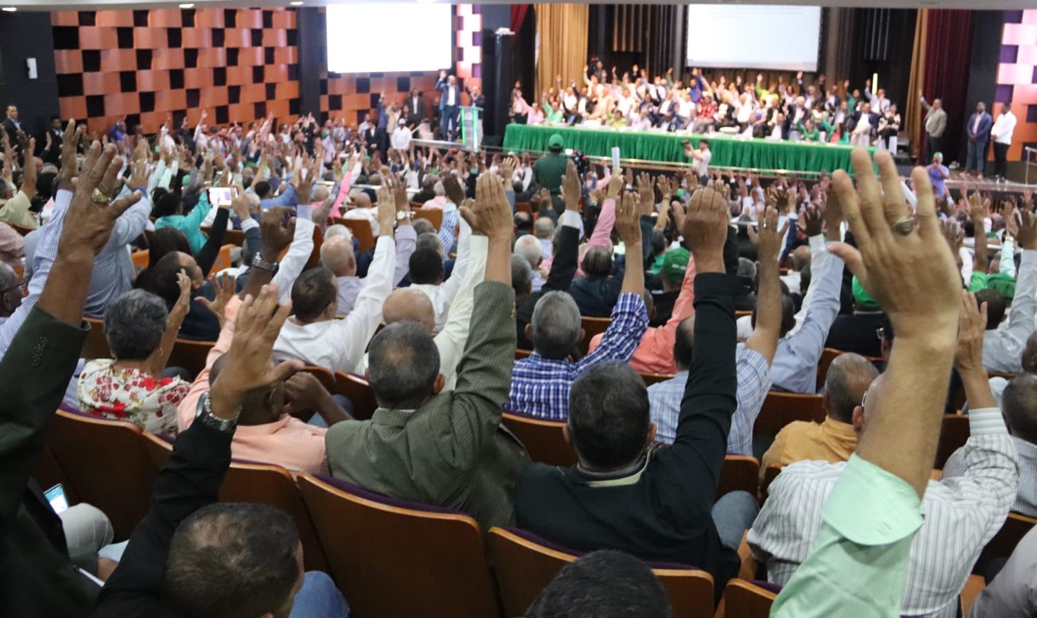 DIRECCION CENTRAL FP CONVOCARA CONGRESO VERA ALIANZAS Y CANDIDATURAS