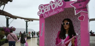 BARBIEMANIA PINTA DE ROSA AMERICA LATINA