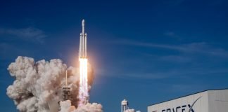 FALCON 9 DE SPACE X PONE EN ORBITA 22 SATELITES