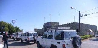DELEGACION DE LAS NACIONES UNIDAS RECORRE LA FRONTERA