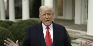 DONALD TRUMP ES ACUSADO FORMALMENTE POR DELITOS GRAVES