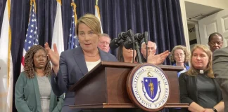 MASSACHUSETTS EN EMERGENCIA POR LLEGADA DE INMIGRANTES