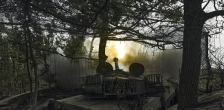 RUSIA DESTRUYE TRES DRONES NAVALES IBAN DIRIGIDOS AL PUENTE DE CRIMEA