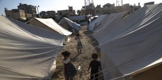 ISRAEL BOMBARDEA GAZA