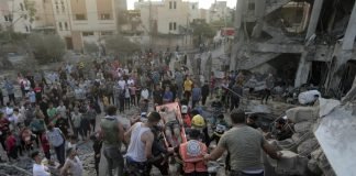 BOMBARDEO EN HOSPITAL DE GAZA GENERA PROTESTAS EN EL MUNDO