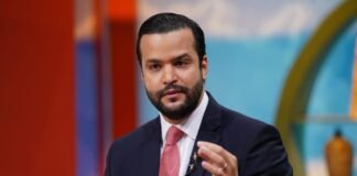 RAFAEL PAZ DECLINA ASPIRACION PARA FAVORECER AIANZA