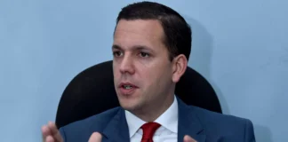 DIRECTOR INTRANT PIDE SER INVESTIGADO, SOLICITA LICENCIA PARA ENFRENTAR CUESTIONAMIENTOS
