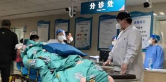 HOSPITALES CHINOS DESBORDADOS POR NEUMONIA EN NIÑOS