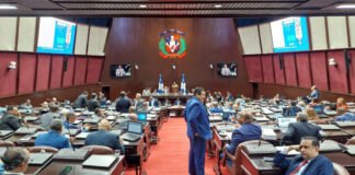 DE MANERA APRESURADA LOS DIPUTADOS APRUEBAN CONTRATO AEROPUERTOS
