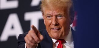 Trump pide aplazar juicio penal en Nueva York hasta que TS falle sobre su inmunidad