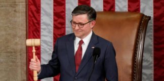 El republicano Mike Johnson es reelegido presidente de la Cámara de Representantes de EE. UU.