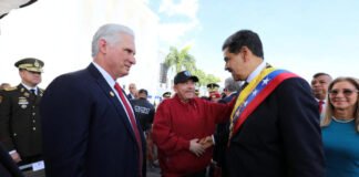Maduro afirma que se prepara con Cuba y Nicaragua para "tomar las armas" si es necesario