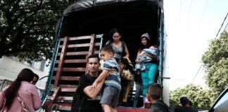 La crisis humanitaria en el Catatumbo ya deja 60 muertos, más de 18.000 desplazados y 46.000 niños sin clases, según la ONU