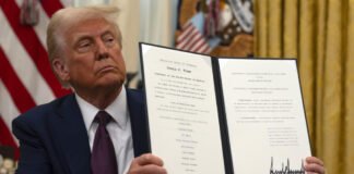 Trump indulta a activistas antiabortistas antes de la 'Marcha por la Vida' en la capital de EE. UU.