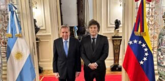 ¿Qué busca González Urrutia con su gira por América Latina?