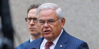 Bob Menéndez es condenado a 11 años de prisión por corrupción tras aceptar sobornos millonarios