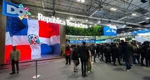 STAND DE REPÚBLICA DOMINICANA OBTIENE PRIMER LUGAR EN FITUR 2025