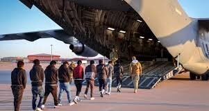 BRASIL SE QUEJA POR TRATO DEGRADANTE A DEPORTADOS DE USA
