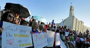 CUNDE EL PÁNICO EN IGLESIAS Y ESCUELAS EEUU POR REDADAS MIGRATORIAS