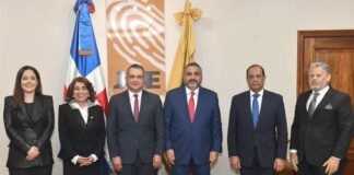 JCE inicia consultas con partidos políticos sobre cambio de cédula electoral