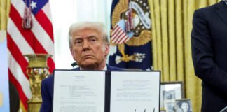 Trump firma orden sobre aranceles recíprocos; la UE es una de las más afectadas