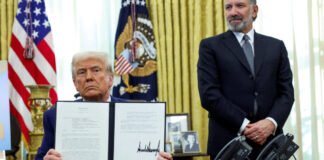 Trump ataca al sector del acero con nuevos aranceles que afectarán a Canadá, México y Brasil