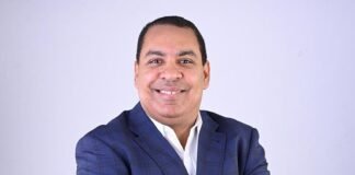 Edgar Batista Carrasco asume dirección de la OGTIC en sustitución de Bartolomé Pujals