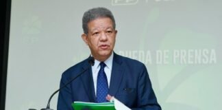 Leonel Fernández califica de “ineficaz e incumplidor” el gobierno de Abinader tras su rendición de cuentas