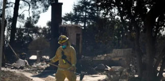 Tras tres semanas de devastación, logran contener las llamas por completo de los Incendios en Los Ángeles