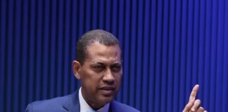 «Más Kompa que Merengue en la frontera» Guido advierte sobre interferencias haitianas y riesgos de tecnología china en las telecomunicaciones