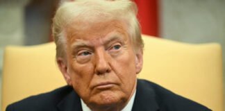 Trump bloquea la información clasificada a Biden y escala arremetida contra la USAID