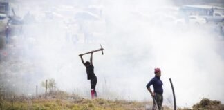Trump corta la ayuda a Sudáfrica tras cuestionar su política de tierras y su postura contra Israel