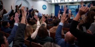 El bloqueo de fondos de Trump amenaza la supervivencia de medios independientes en el mundo