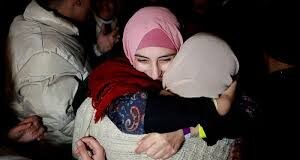 ISRAEL COMIENZA A LIBERAR PRESOS PALESTINOS