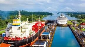 ¿PAGARAN O NO PAGARAN LOS BUQUES DE EEUU PARA USAR EL CANAL DE PANAMÁ?