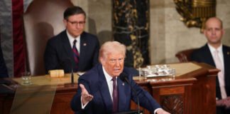 "Nuestro país ya no será 'woke'": Trump reafirma el tono de su segundo mandato ante el Congreso