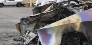 "Terrorismo doméstico": Fiscalía de EE. UU se pronuncia sobre ataques contra propiedades de Tesla