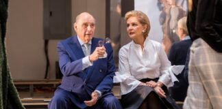 Muere Reinaldo Herrera, esposo de Carolina Herrera y editor de ‘Vanity Fair’, a los 91 años | Gente