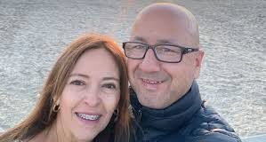 PAREJA DE HISPANOS DEPORTADOS TRAS 35 AÑOS RESIDIENDO EN EEUU