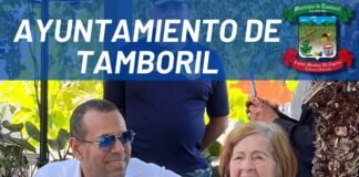 ALCALDIA DE TAMBORIL RECONOCE A HIJOS MERITORIOS