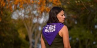 Voces anónimas para nombrar a las venezolanas víctimas de feminicidio | Newsletter Americanas