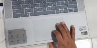 Trump exime a teléfonos inteligentes y computadores de aranceles "recíprocos"