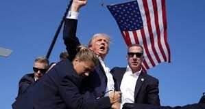 EL DECLIVE DE EEUU Y LA CRUZADA RESTAURADORA DE TRUMP