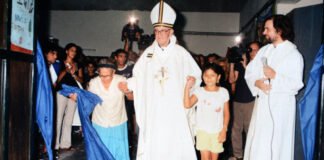 Jefe de Estado y líder religioso, el poder dual del papa
