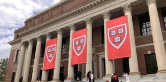 Trump apunta a terminar contratos federales con Harvard: ¿por qué arremete contra la universidad?