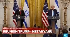 GAZA ARDE CON LOS ATAQUES ISRAELÍES, MIENTRAS TRUMP SE PASEA POR LA ZONA