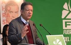 FUERZA DEL PUEBLO PERFILA A LEONEL FERNÁNDEZ PARA 2028
