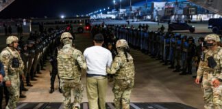 Un juez estadounidense ordena a la Administración Trump ofrecer apelaciones a los deportados a El Salvador